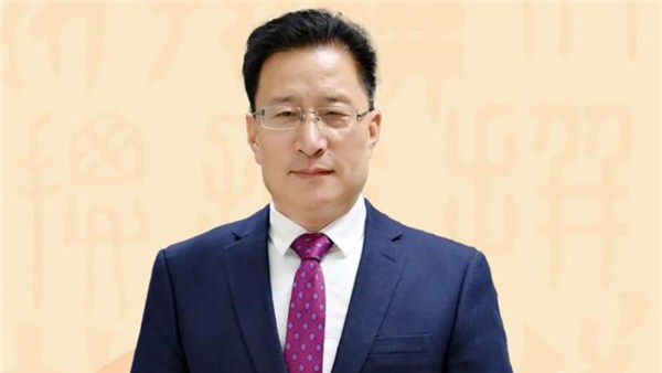 省政協(xié)委員石聚領(lǐng)：推進(jìn)“六鏈同構(gòu)”，實(shí)現(xiàn)河南食品產(chǎn)業(yè)優(yōu)