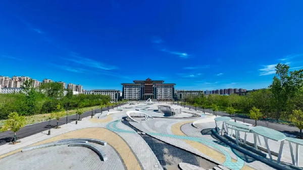 權(quán)威發(fā)布 |  黃河科技學(xué)院2025年報考指南！
