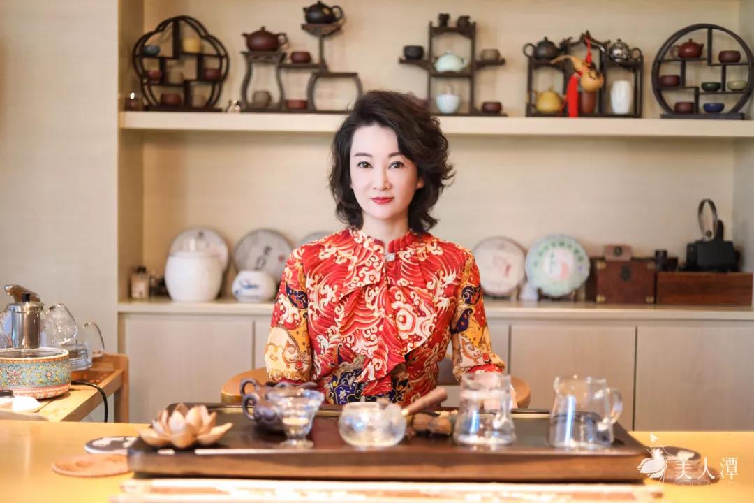 美人潭|創(chuàng)業(yè)女神 李雙雙（香港）國(guó)際美容集團(tuán)董事長(zhǎng)李雙宏：天下因女人而精彩