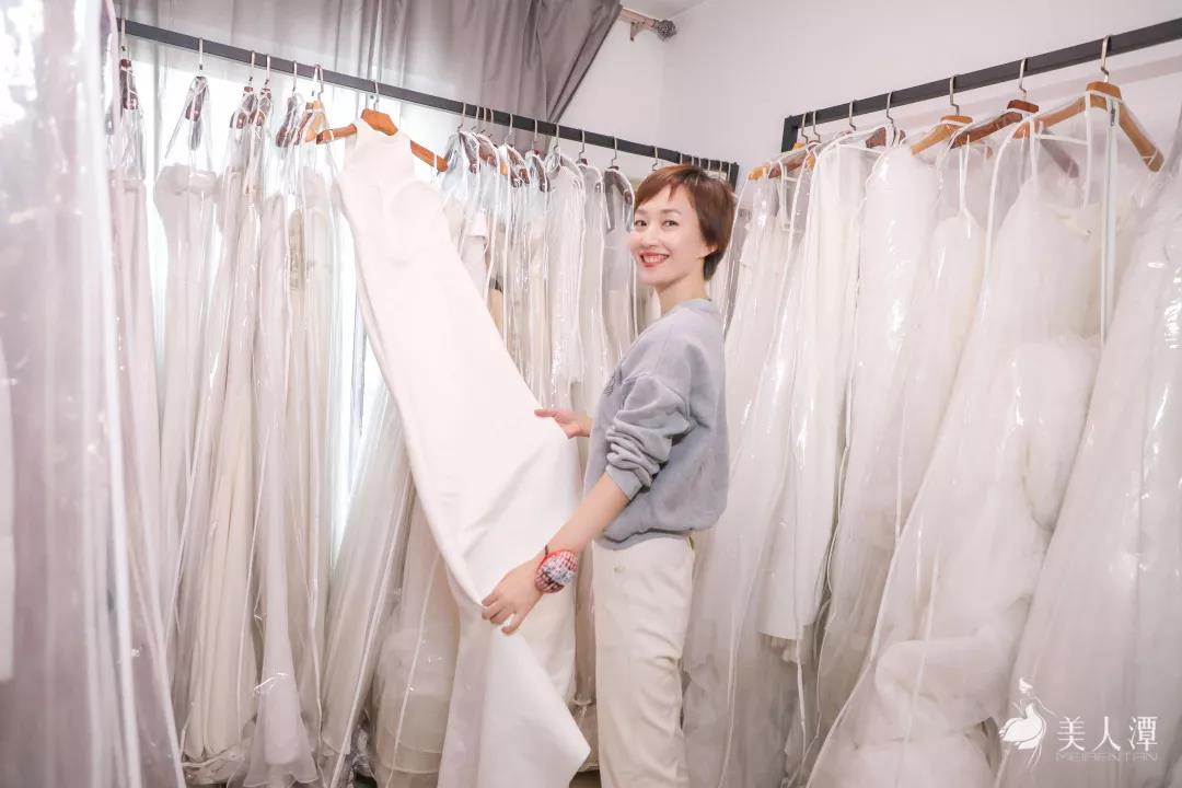 美人潭|創(chuàng)業(yè)女神 Moli婚紗設(shè)計創(chuàng)始人單嘉懿：百花爭艷，茉莉暗自芬芳