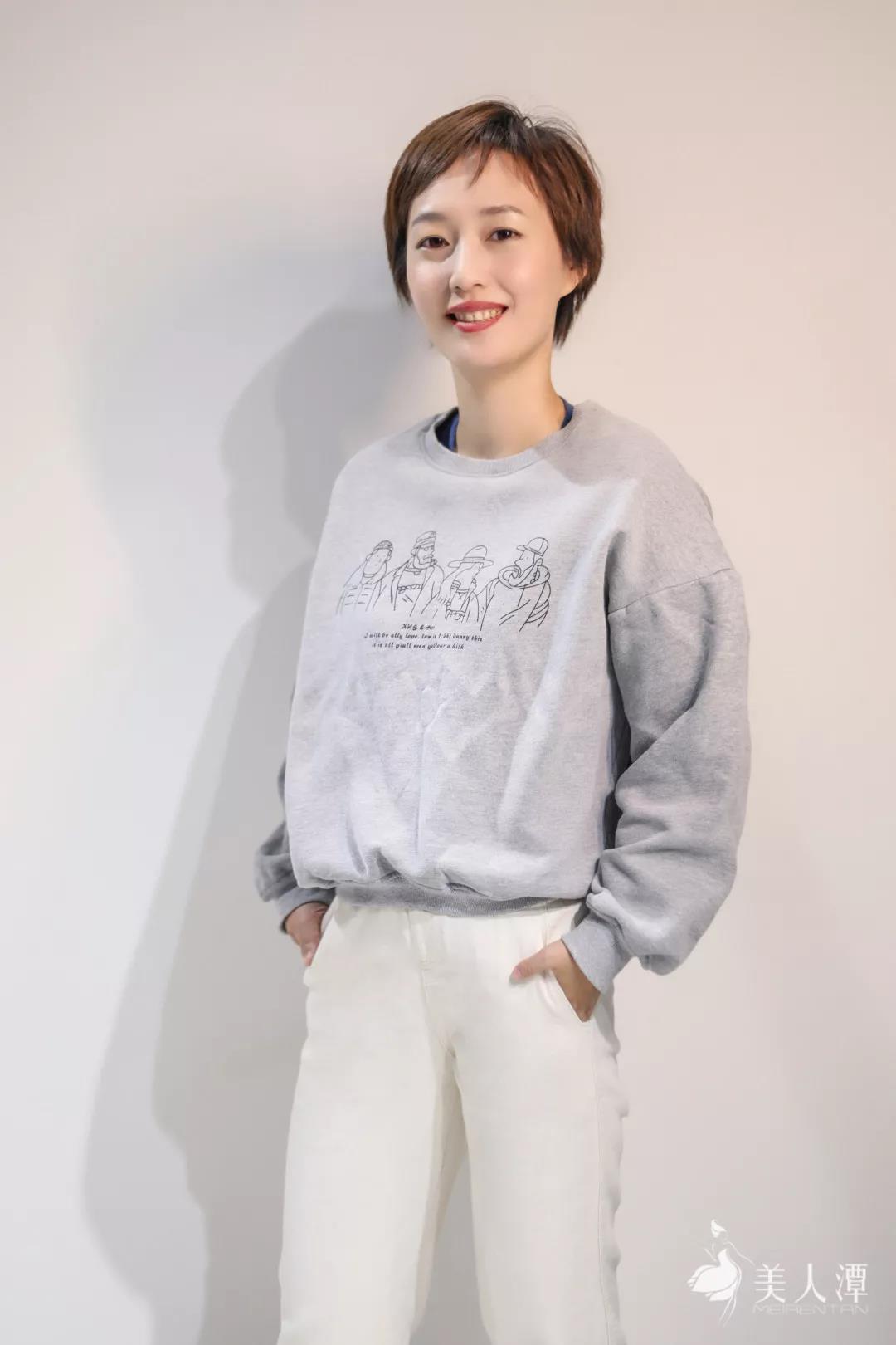 美人潭|創(chuàng)業(yè)女神 Moli婚紗設(shè)計創(chuàng)始人單嘉懿：百花爭艷，茉莉暗自芬芳
