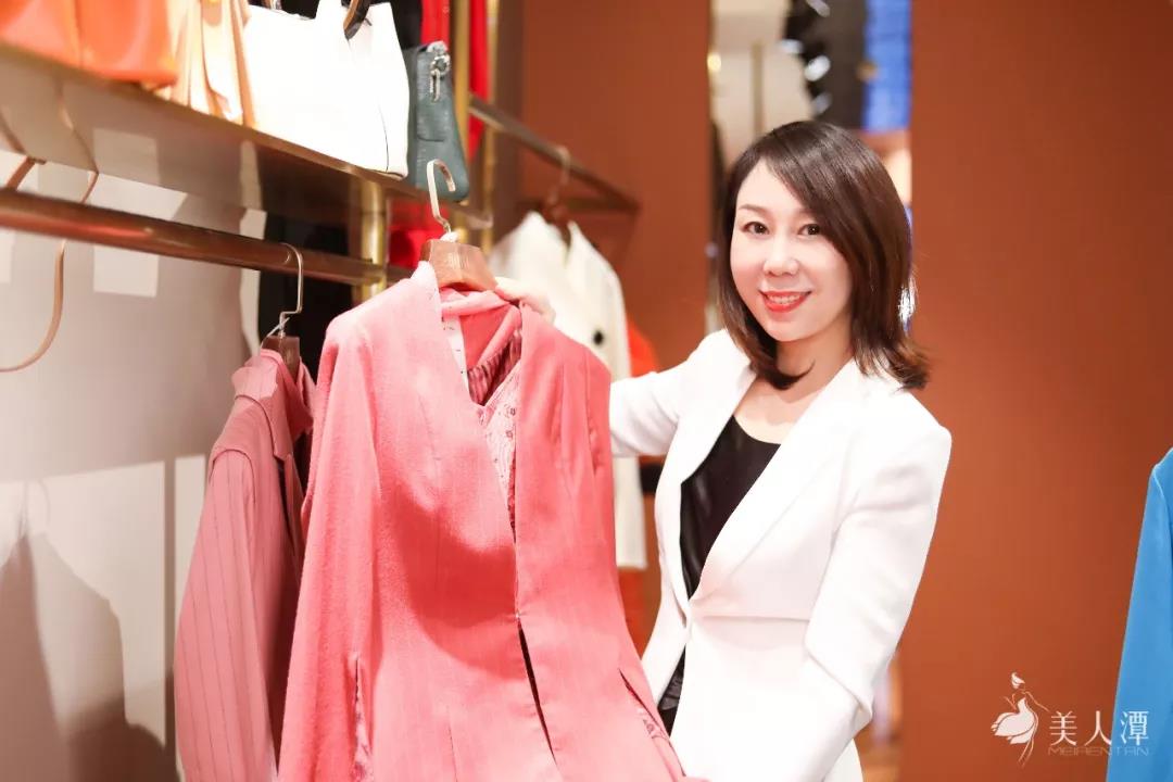 薛琹：新型社交，得體比美麗更重要