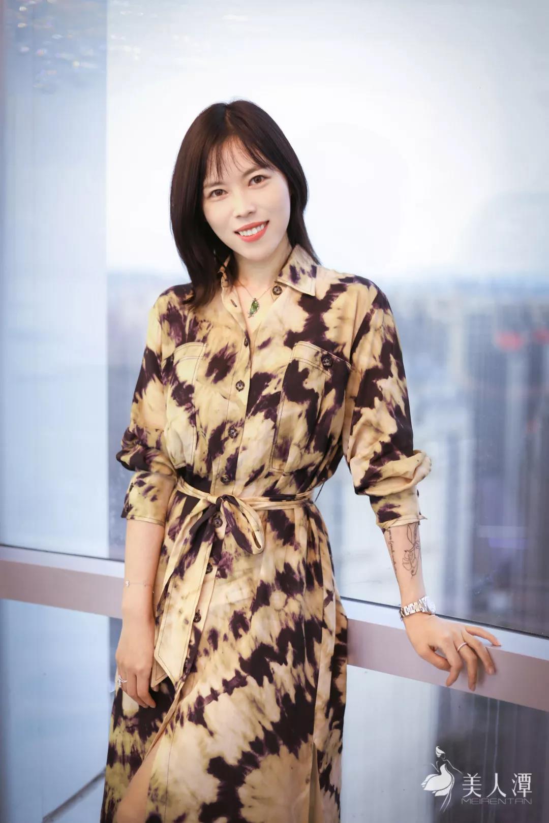 美人潭|創(chuàng)業(yè)女神 胭脂絨創(chuàng)始人張瑢：一路叛逆，一路成長(zhǎng)